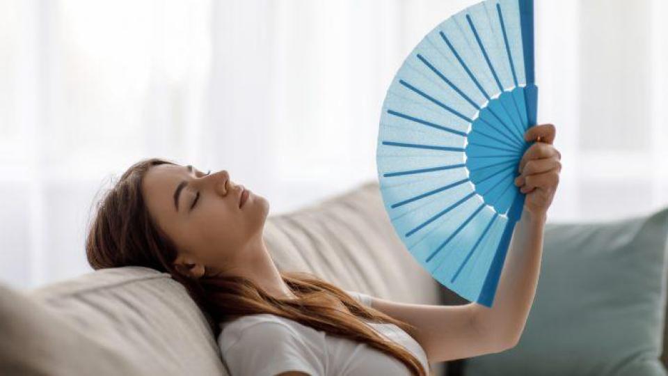 Горещите нощи са минало: Спете спокойно без климатик с тези хитри трикчета