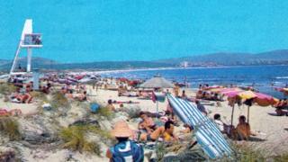 Уникален кадър от Китен през 70-те взриви нета: Ето как изглеждаха жените на плажа по времето на соца!