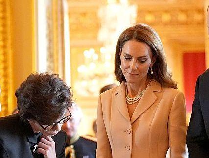 Напрежение в двореца! Децата на крал Андрю унижиха Кейт Мидълтън