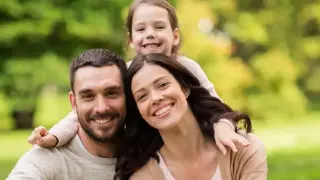 Край на вечния спор на кого прилича детето! Психолог разкри кое е по-важно - гените или възпитанието