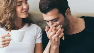 Мъже, внимавайте: 8 неща, които една жена прави САМО с мъжа, когото обича истински