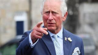 Чарлз III подхвана любопитен бизнес! Пусна на пазара...