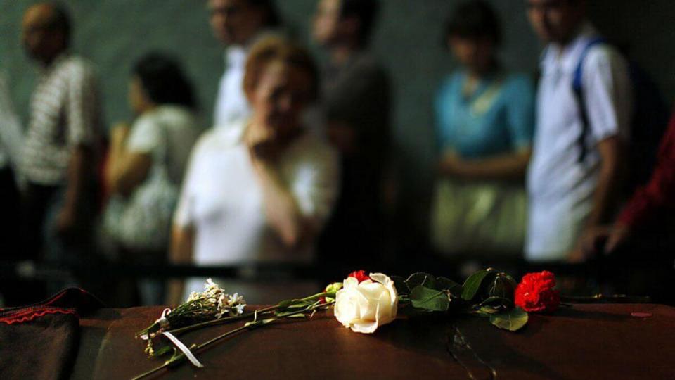 Какво не бива да правите, когато любим човек почине