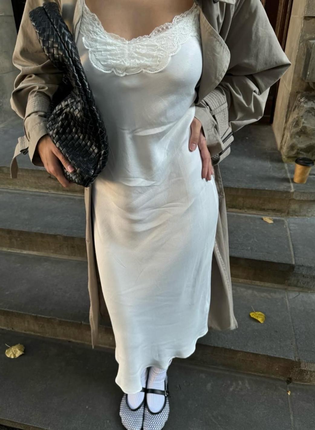 Елегантно и удобно: 6 неща, които да носите с рокля в хладното време