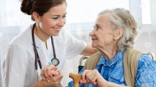 Лекар разкри: Пациентите ми, които живеят най-дълго, правят тези 2 неща