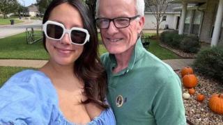 Жена разкри неочакваните трудности в брака си с по-възрастен мъж