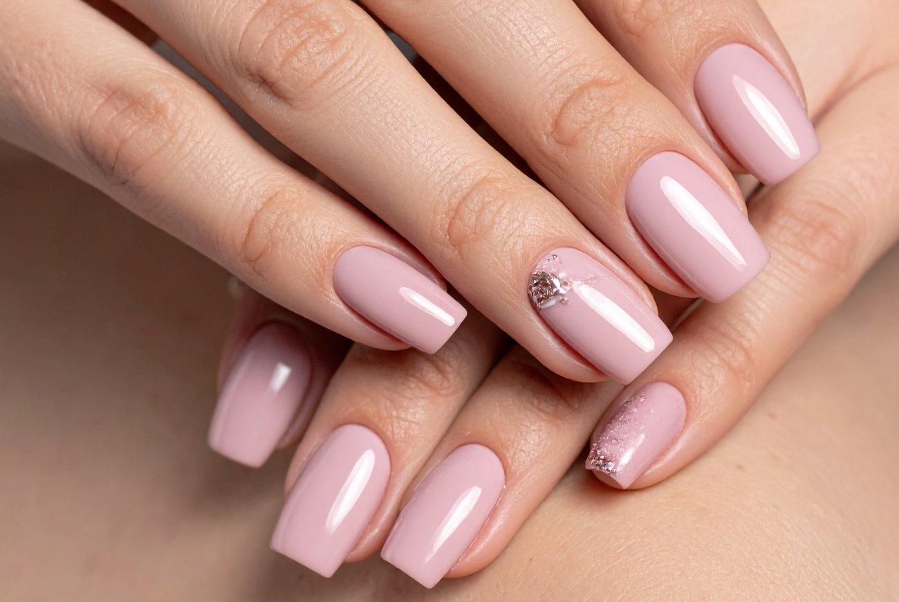 Ноктите ще спрат да се чупят, направите ли това