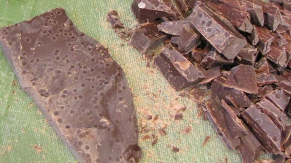 Край на мистерията: Ето защо шоколадът побелява и безопасен ли е за ядене