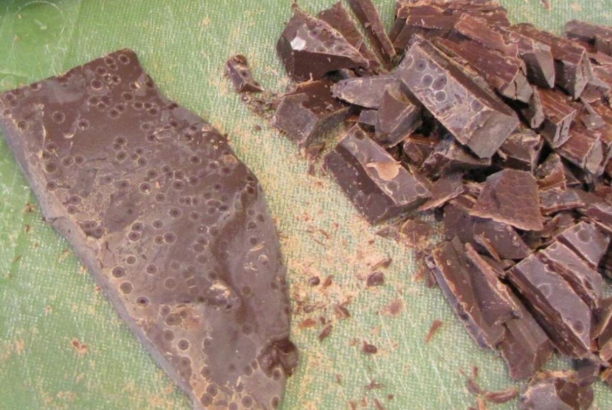 Край на мистерията: Ето защо шоколадът побелява и безопасен ли е за ядене