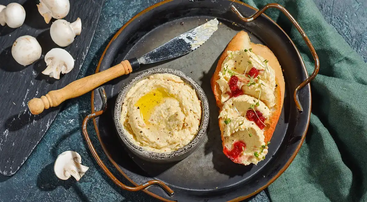 Най-вкусният домашен пастет става по тази рецепта