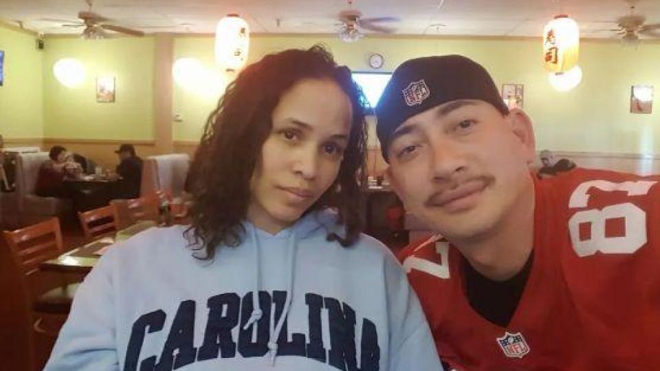 Порнозвезда се омъжи за доведения си син и отряза главата на бившия си