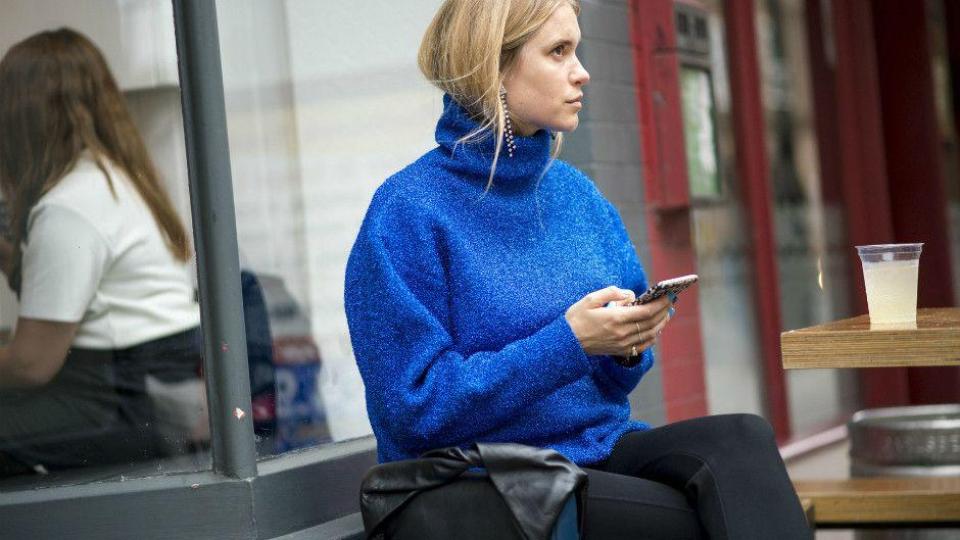 Проста техника за оформяне на косата е страшен хит тази зима