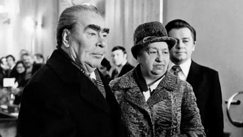 Мълчаливата жертва на Кремъл: Тъжната съдба на жената до Леонид Брежнев