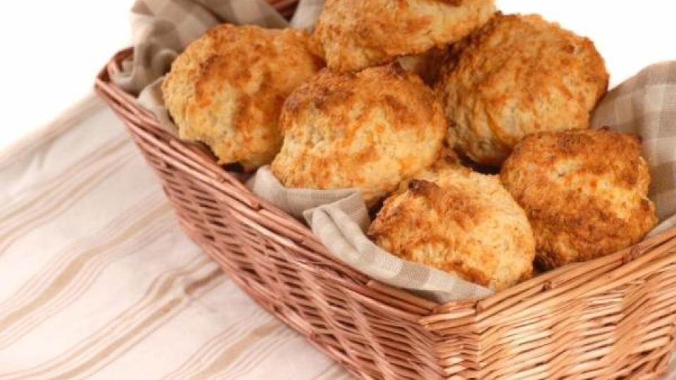 Домашни сиренки без месене – бърза закуска за всеки ден