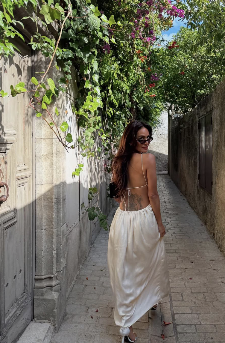 Носи мини и нарушава всички правила: как се облича най-дръзката принцеса на Азия