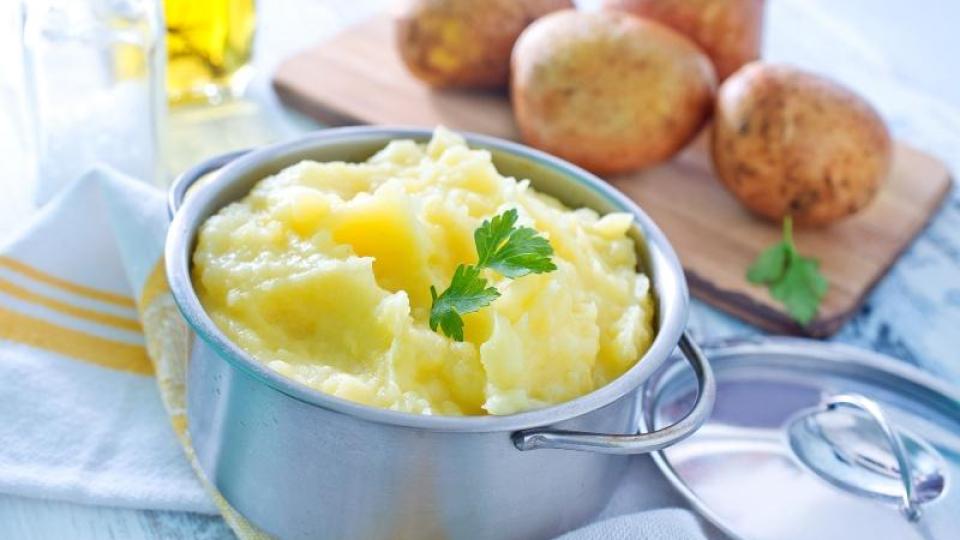 Вече не варя картофите за пюрето: Приятел готвач ми показа как го правят в скъпите ресторанти
