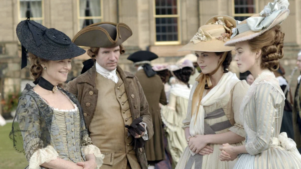 Ще се изненадате: защо копчетата на мъжките дрехи са вдясно, а на дамските – вляво