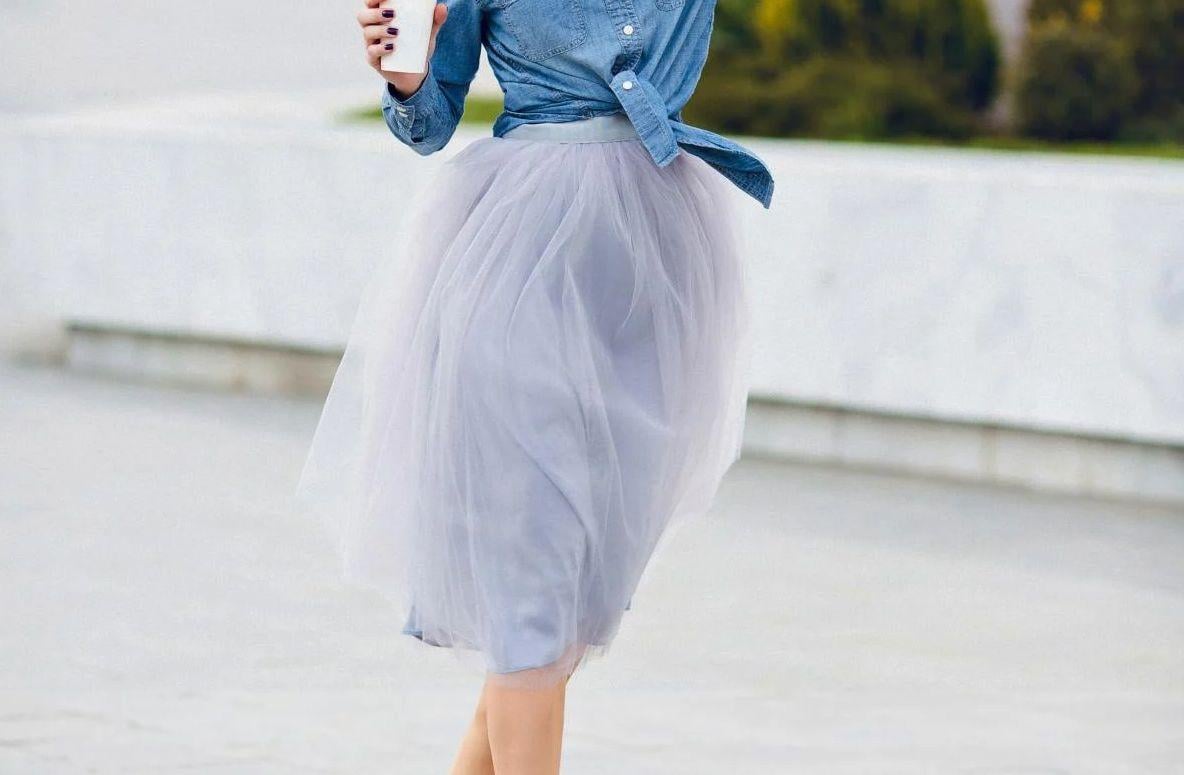 Модата се връща назад: 7 ретро дрехи от 80-те, които ще са хит през 2026 г. Снимки