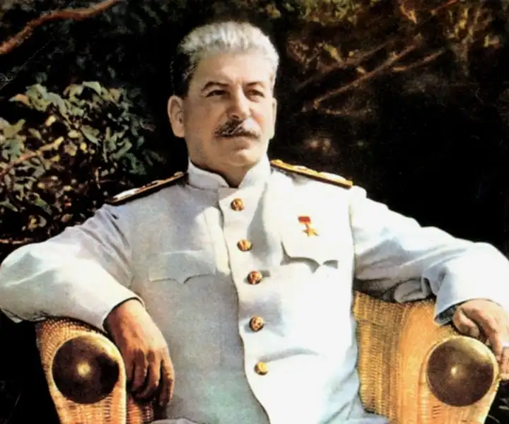 Тайната жена на Сталин: коя е единствената, за която се твърди, че е обичал