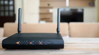 Полезен трик: Защо поставят алуминиево фолио до Wi-Fi рутера?