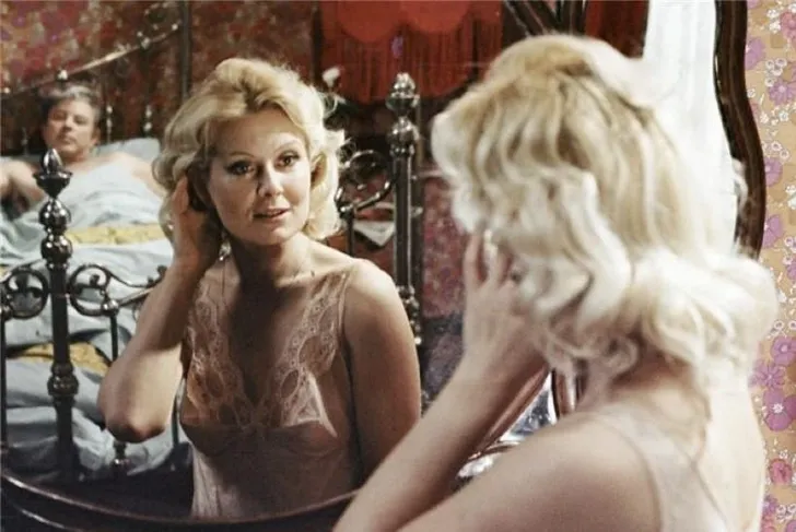 Звезда от СССР се появява в Playboy през 1964 г.: Ето коя е Еве Киви