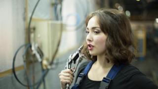 "Камаз" показа най-сексапилните си и очарователни служителки (СНИМКИ)