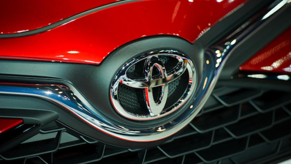 Новата Toyota BZ - кросоувърът, който ще замени RAV4