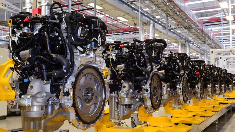 Непосилна чистота: Нормите Euro7 ще убият ДВГ още преди забраната им