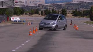 Сравниха стар Mercedes A-Class със S-Class 2021, резултатите изненадват ВИДЕО