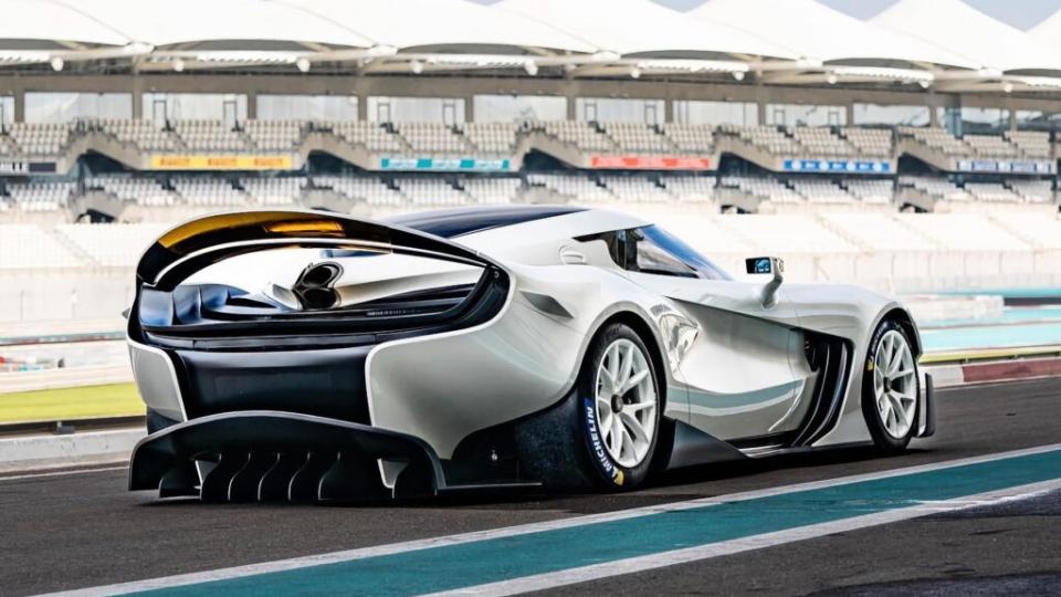 Показаха в действие уникалната хиперкола Ferrari Veloqx Fangio ВИДЕО