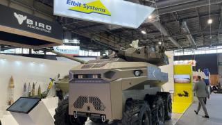 Представиха бойния колесен робот Robust ВИДЕО