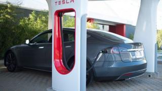 Германия със страшна тесла за Tesla, собствениците си късат косите