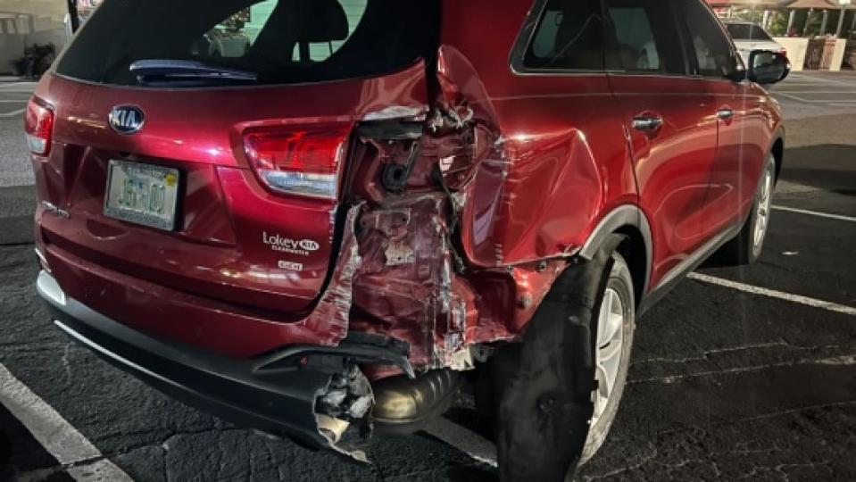 Майка каза на 9-г. си момче да изкара колата от паркинг и ето какво се случи ВИДЕО