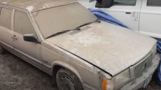 Удивително: На автогробище намериха Volvo 740 комби в отлично състояние ВИДЕО