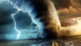 Какво може да причини торнадо на кола ВИДЕО