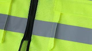 Предпазните жълти жилетки – къде са задължителни?