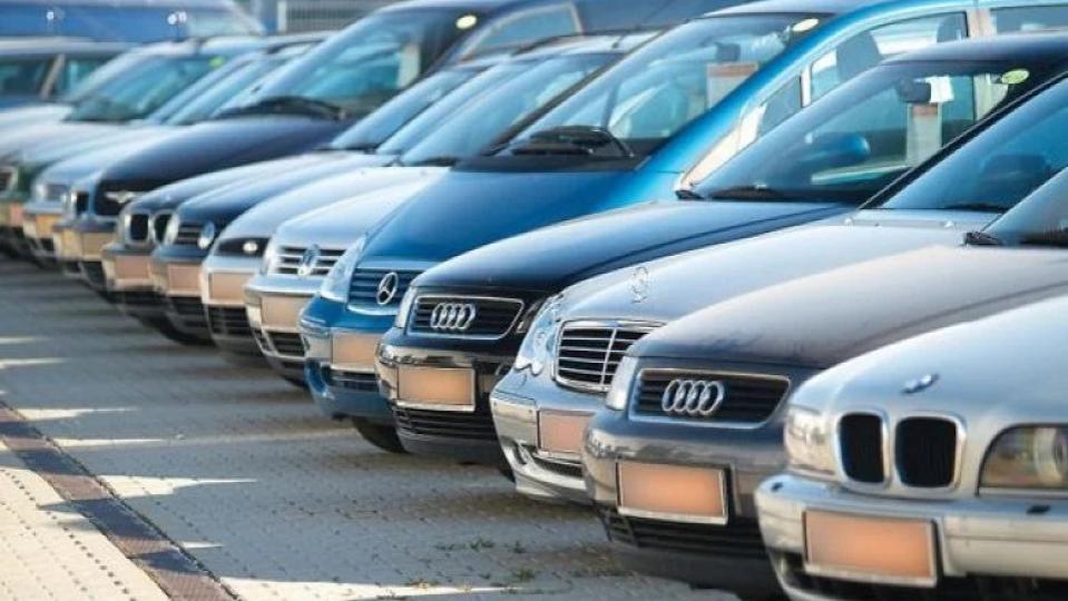 Няма край: Да си купим кола втора ръка на разумни пари вече е невъзможно