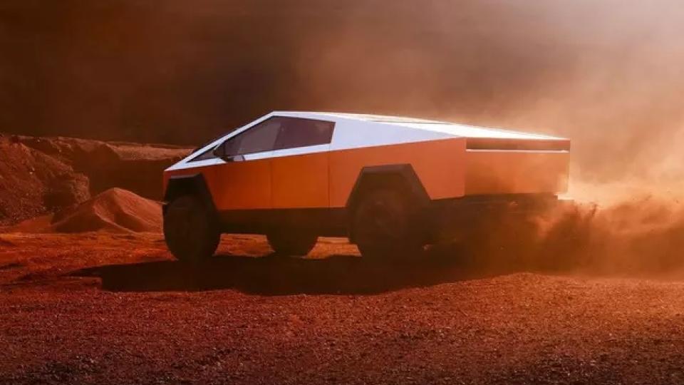 Представиха Tesla Cybertruck и разкриха всички подробности за футуристичния пикап ВИДЕО