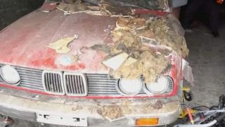 Откриха BMW E30 в плевня и възстановиха по удивителен начин колата ВИДЕО