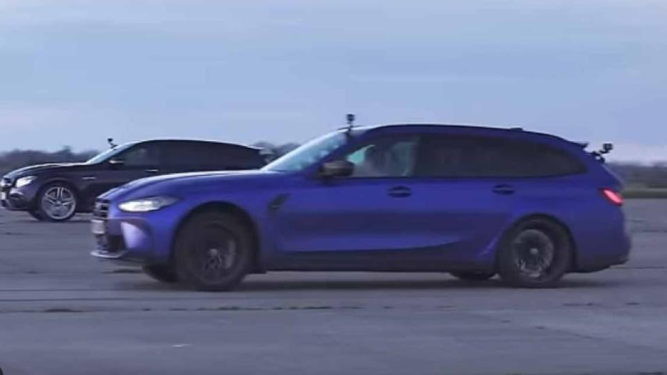 Сравниха в бясна драг битка BMW M3 и Mercedes-AMG E 63 S Estate  ВИДЕО