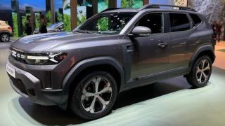 Новият Dacia Duster бе показан на автоизложението в Женева ВИДЕО