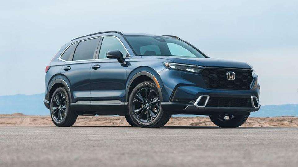 Експерти изброиха най-добрите SUV за майки