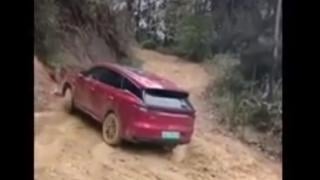 Стана ясно дали китайските всъдеходи се справят с офроуд пътищата ВИДЕО