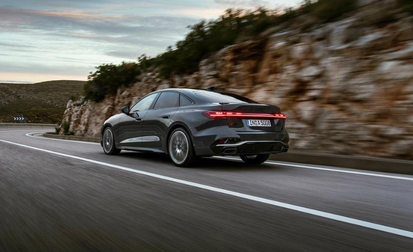 Показаха новия Audi A5, вижте какво оборудване има и какви са промените ВИДЕО