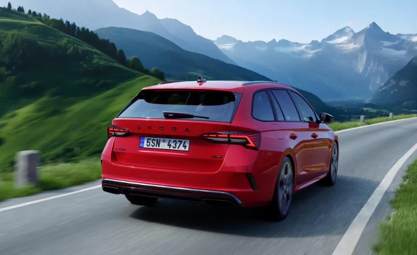 Пускат в продажба топ заредената версия на Skoda Octavia СНИМКИ