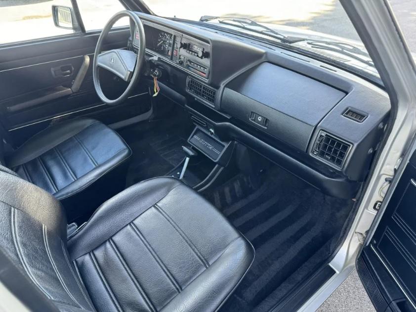 Намериха Volkswagen Jetta от 1981 г. в идеално състояние и с малък пробег СНИМКИ