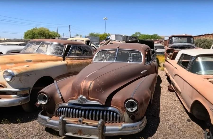 Откриха 10 000 автомобила, оставени на открито на автогробище ВИДЕО
