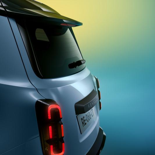 Renault 4 се завърна Първи СНИМКИ