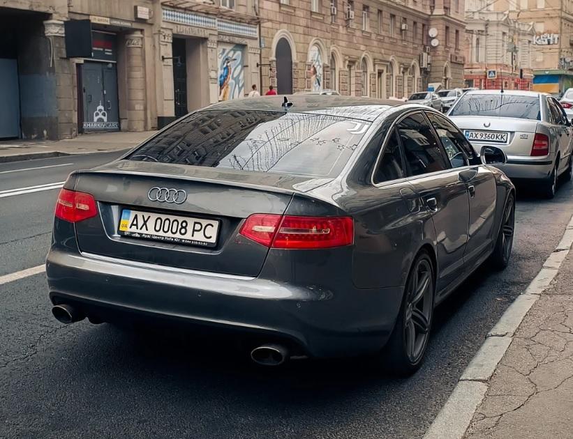 Запечатаха на СНИМКИ неочаквано мощен седан Audi  СНИМКИ