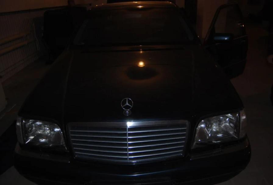 Намериха идеално съхранен Mercedes S600 W140 СНИМКИ